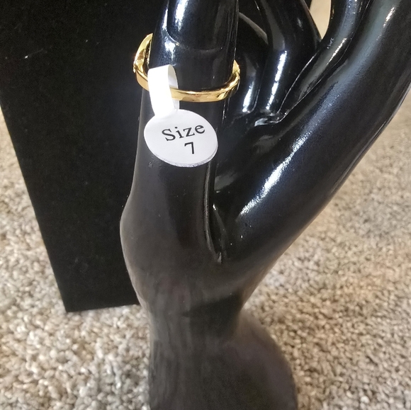 21kgp Dubai Jewelry Elegant Gold Leaf Ring - Picture 4 of 10